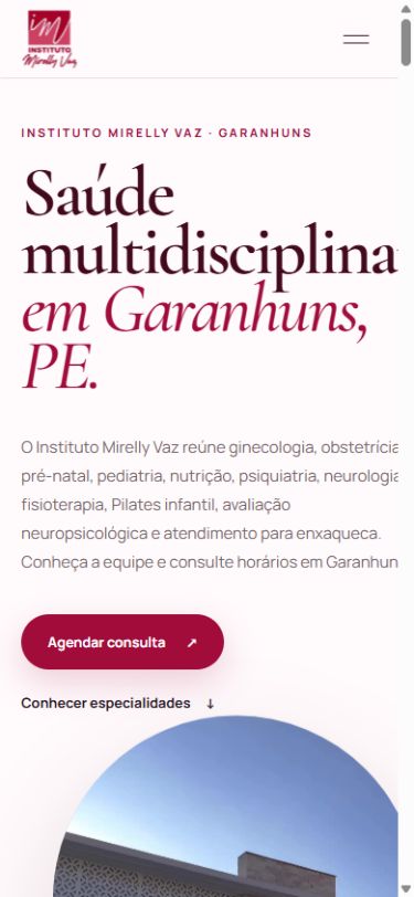 Captura real do website do Instituto Mirelly Vaz no celular